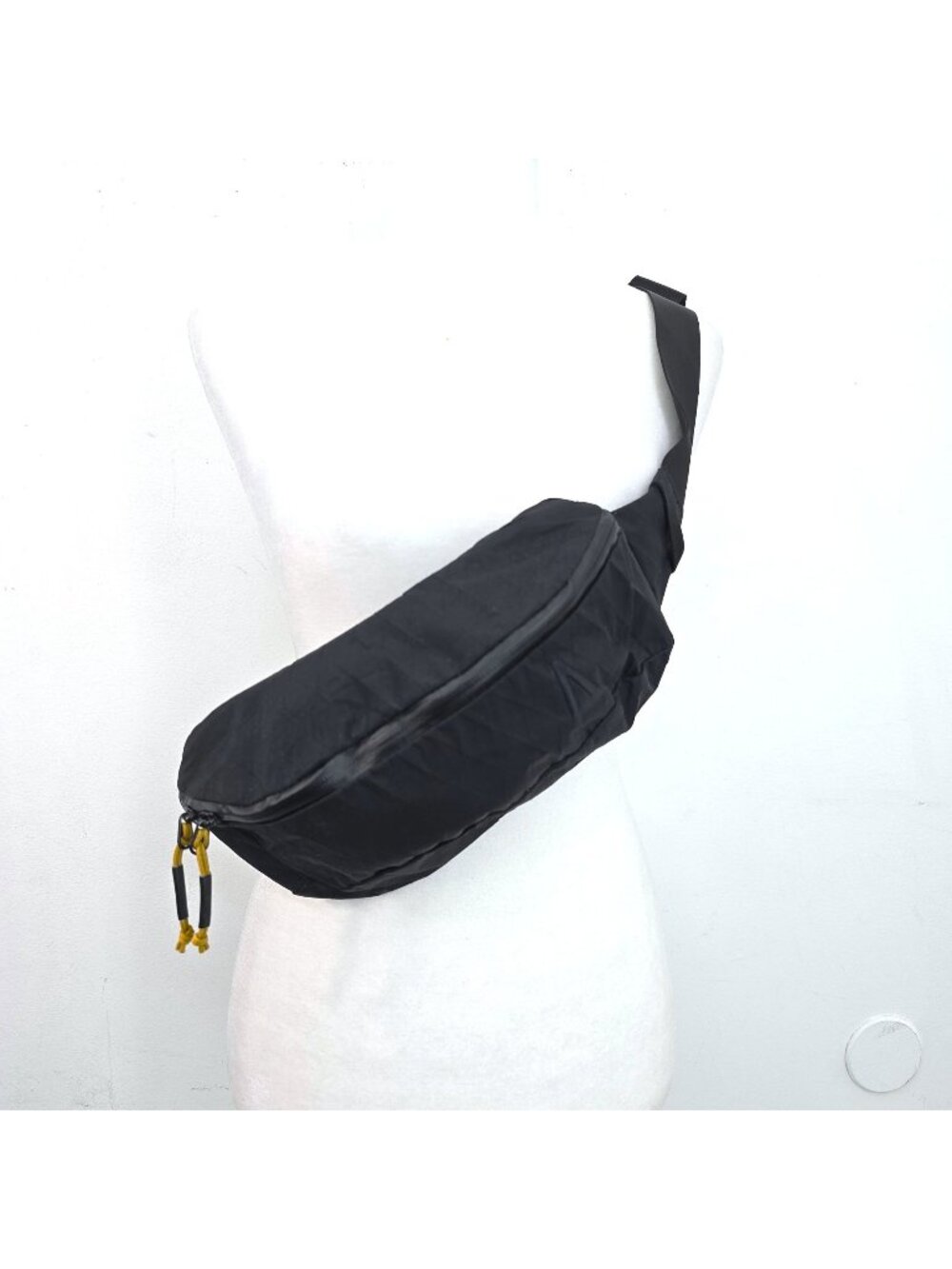 Boundary Supply Rennen X-Pac Black Crossbody Water Resistant Sling Bag